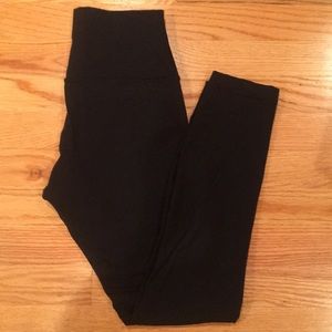 Wunder Under 7/8 Leggings